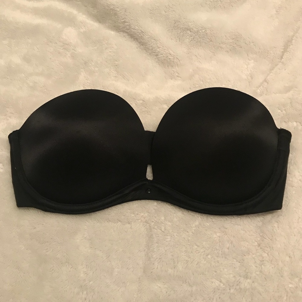 New Victoria’s Secret Very Sexy strapless bra